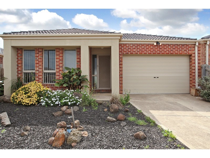 24 Tony Drive, Truganina VIC 3029