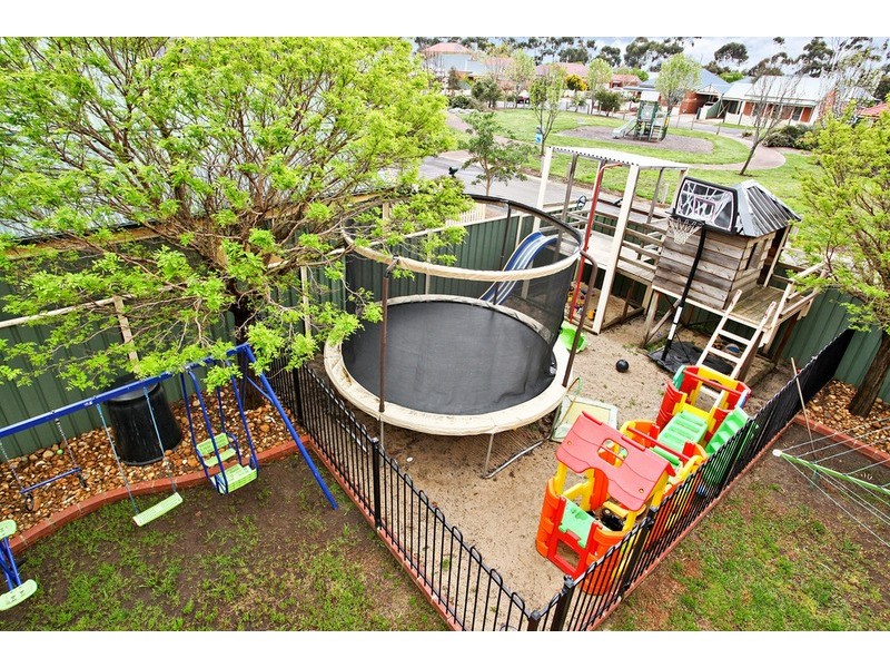 12 Bromley Street, Wyndham Vale VIC 3024