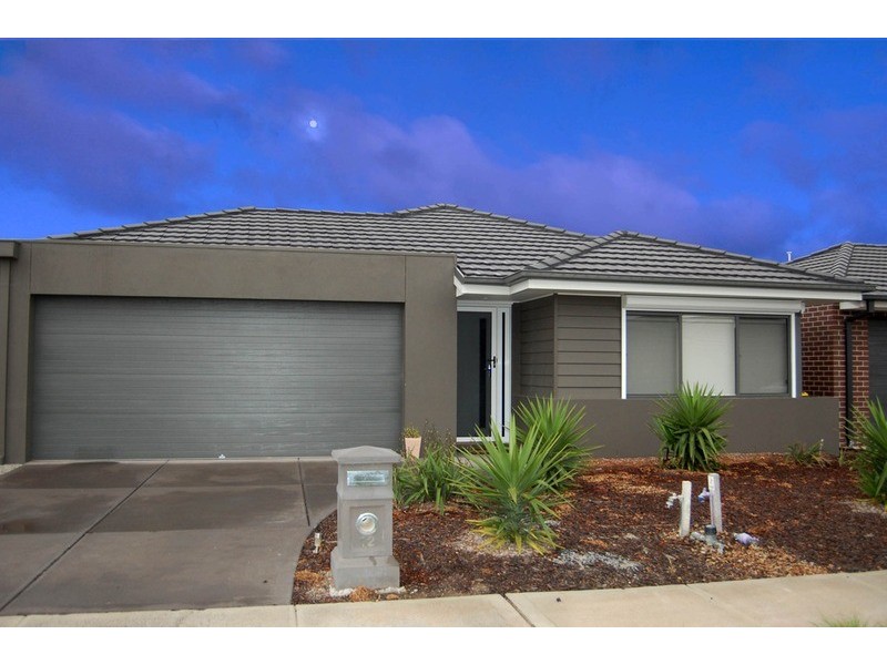 12 Finsbury Crescent, Wyndham Vale VIC 3024