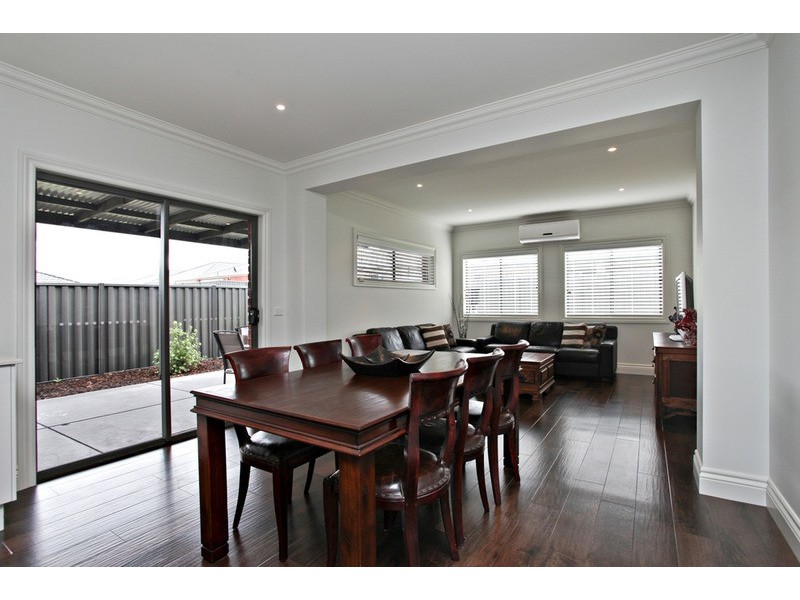 2 Tilwinda  Place, Truganina VIC 3029