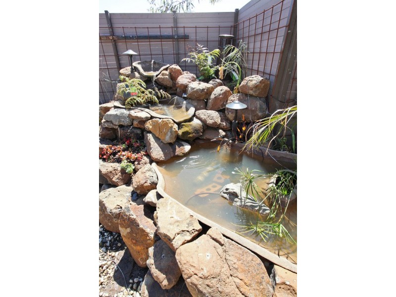 4 Storkbill Road, Wyndham Vale VIC 3024