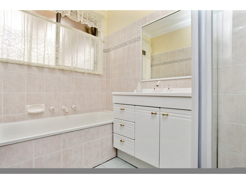 23 Claremont Crescent, Hoppers Crossing VIC 3029