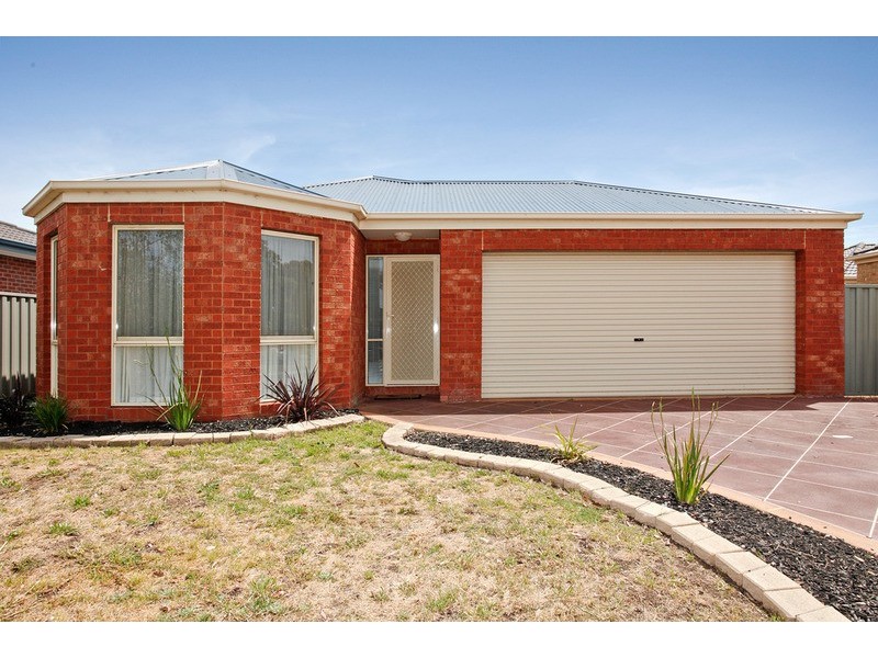24 Tarragon Drive, Tarneit VIC 3029