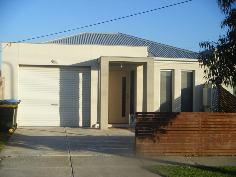 3A Swallow Street, Werribee VIC 3030