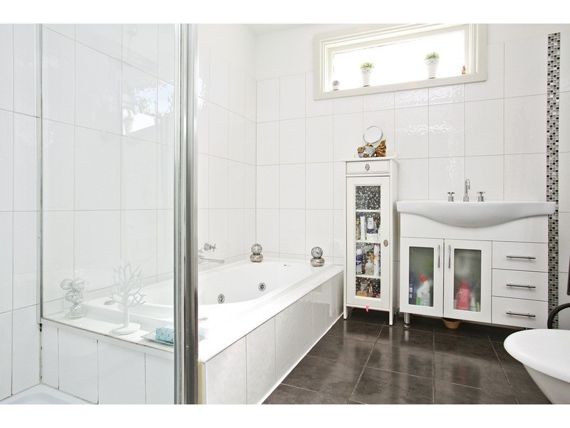 Lot 1/30 Centre Avenue, Werribee VIC 3030