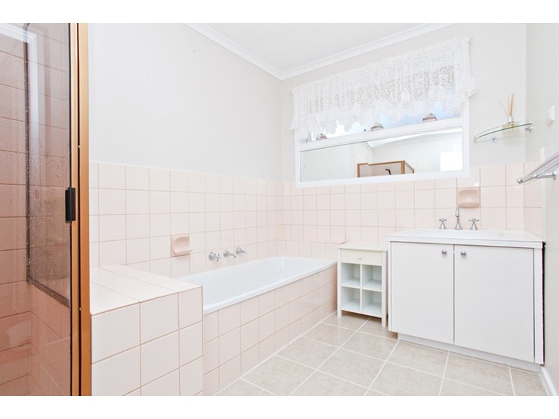 28 Torrens Street, Werribee VIC 3030