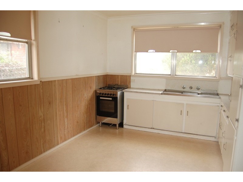 24 Deborah Street, Werribee VIC 3030