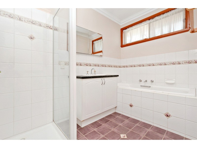 28 Windsor Avenue, Wyndham Vale VIC 3024