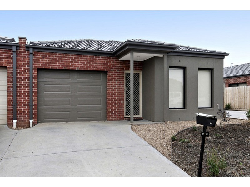 4/49-55 Rosella Avenue, Werribee VIC 3030