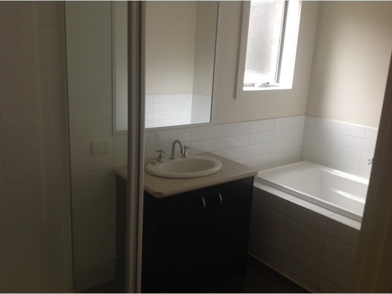 202 Greens Road, Wyndham Vale VIC 3024