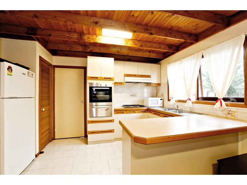 2/17 Cameron  Drive, Hoppers Crossing VIC 3029