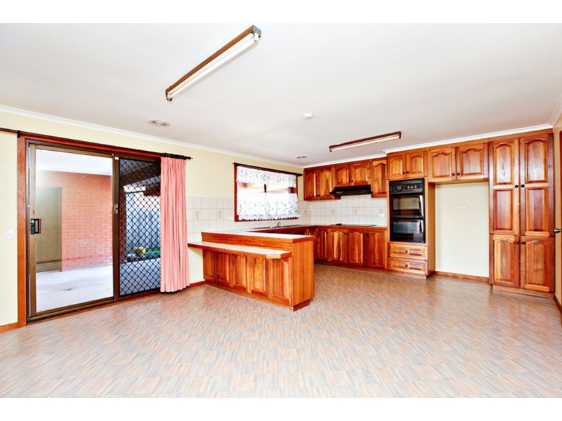 23 Knightsbridge Avenue, Altona Meadows VIC 3028