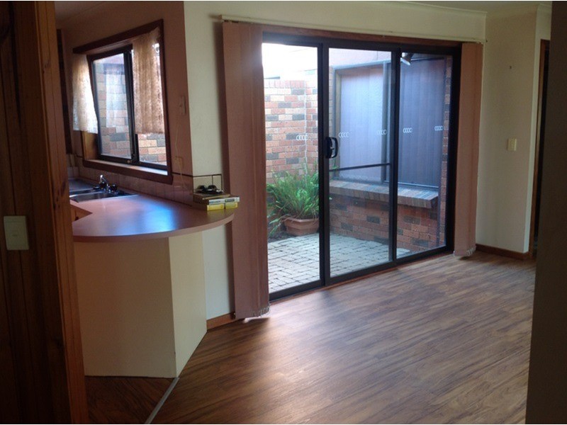 2/35 Cameron Drive, Hoppers Crossing VIC 3029