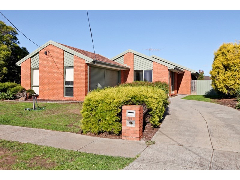 54 Maple Crescent, Hoppers Crossing VIC 3029