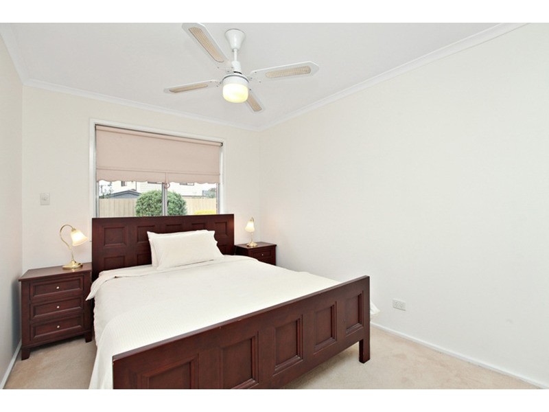 34 Durham Crescent, Hoppers Crossing VIC 3029