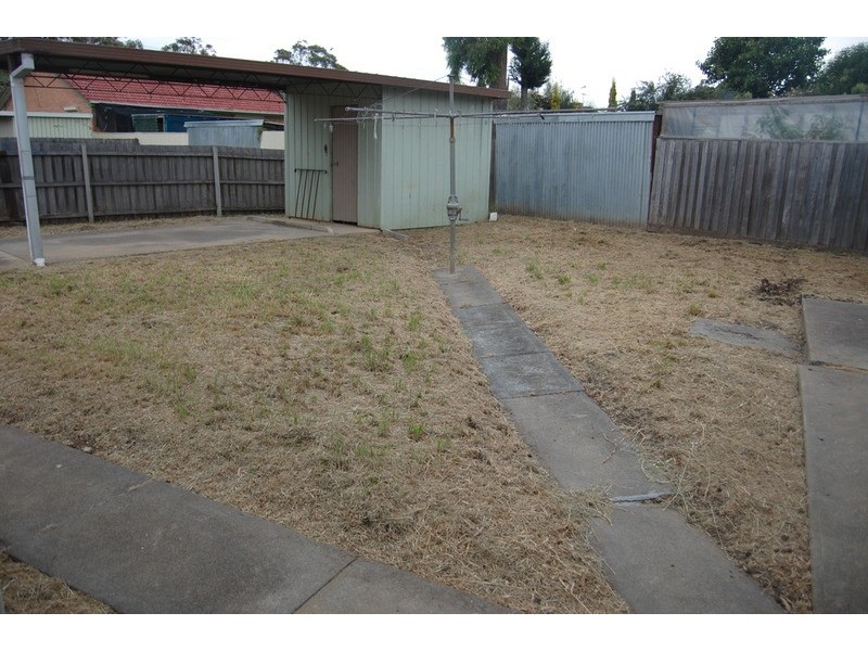 24 Deborah Street, Werribee VIC 3030