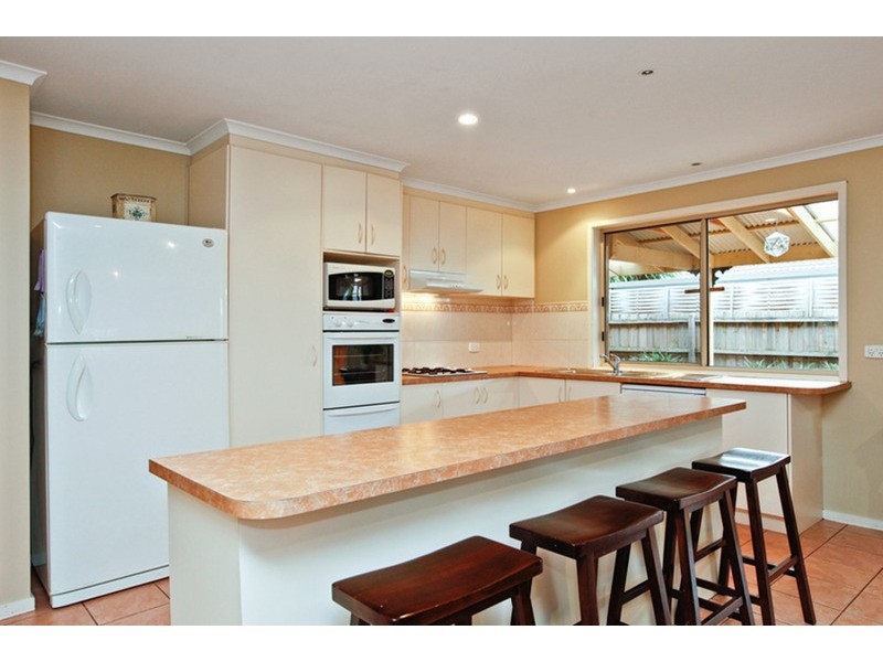 30 Ashton Crescent, Hoppers Crossing VIC 3029