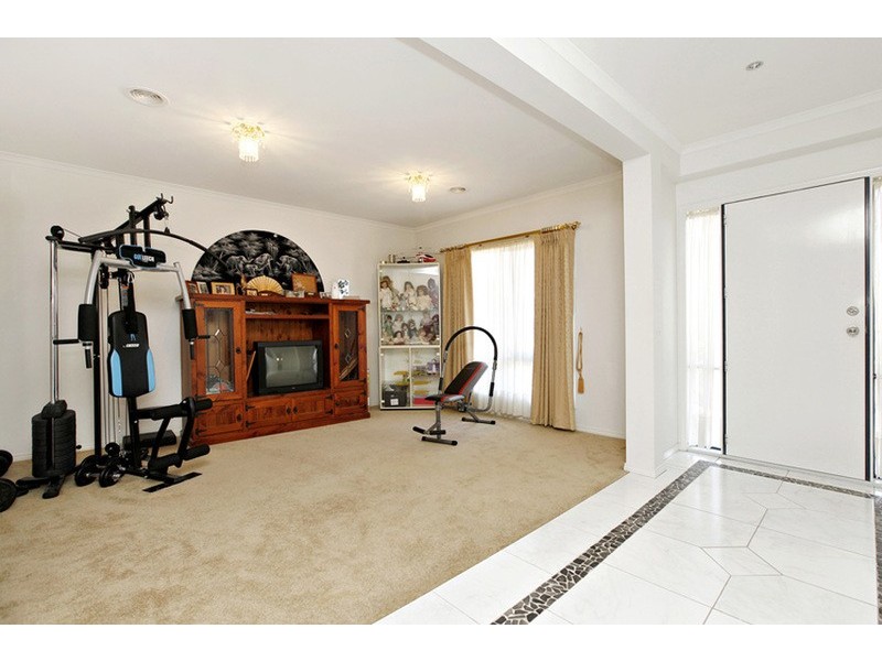 16 Eucumbene Road, Wyndham Vale VIC 3024