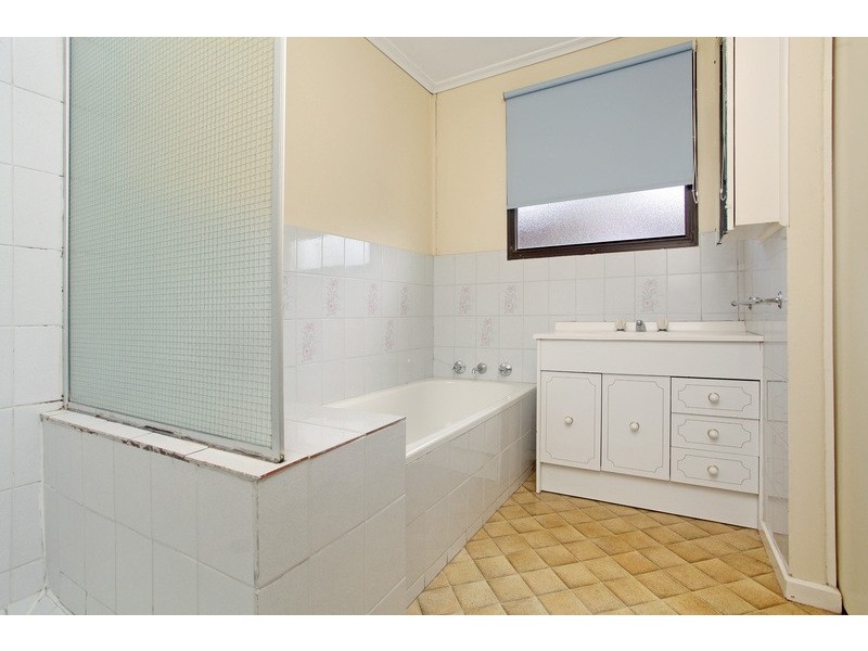 10 Parrakeet Road, Werribee VIC 3030