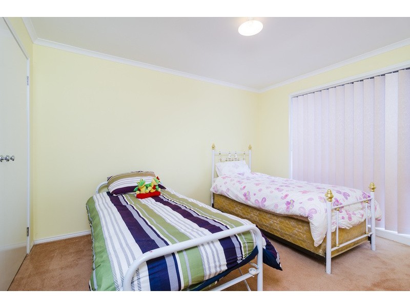 13 Maclarens Close, Wyndham Vale VIC 3024