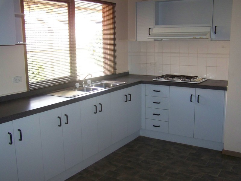 25 Golden Square Crescent, Hoppers Crossing VIC 3029