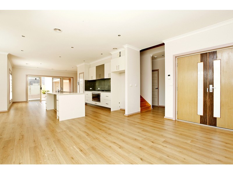 20 Eagles Nest Way, Point Cook VIC 3030