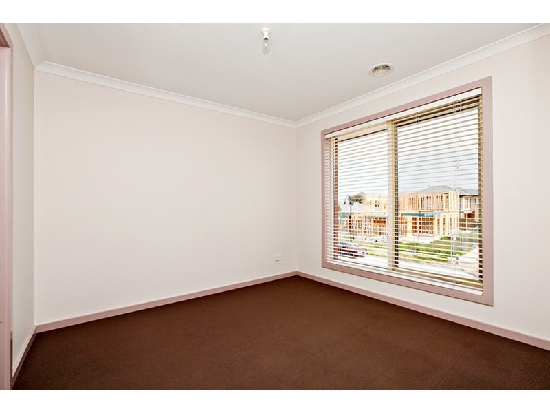 20 Eagles Nest Way, Point Cook VIC 3030