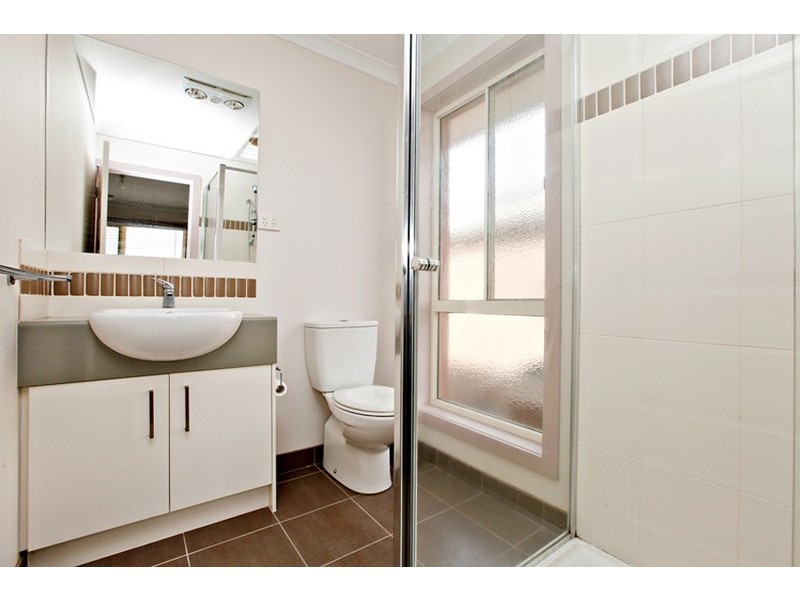 20 Eagles Nest Way, Point Cook VIC 3030