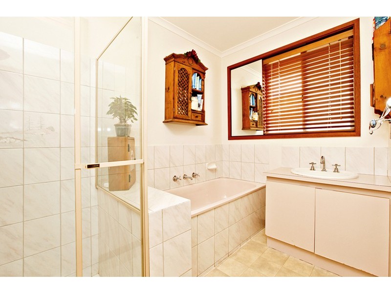 12 Oxley Court, Wyndham Vale VIC 3024