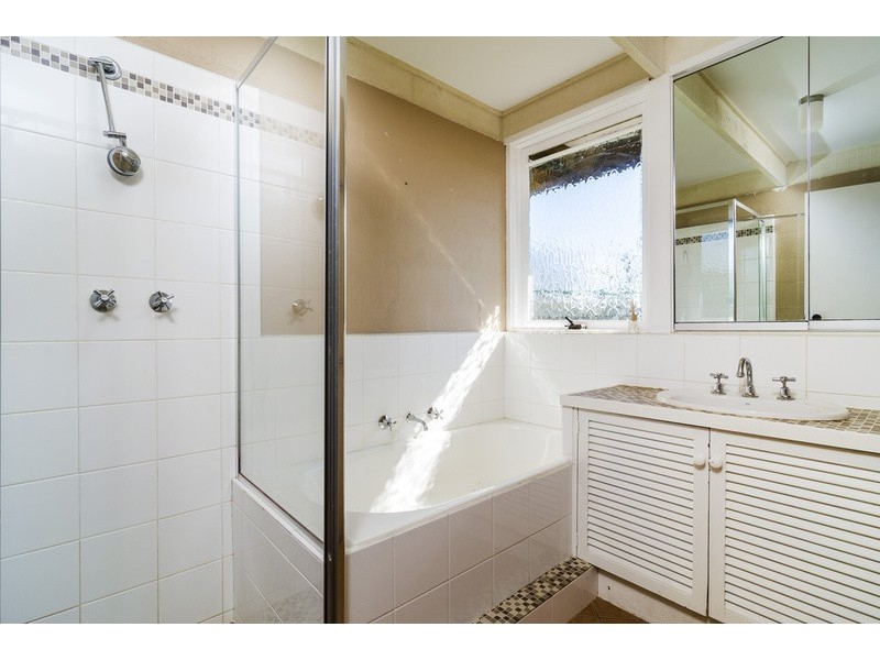 6 Frederick  Court, Werribee VIC 3030