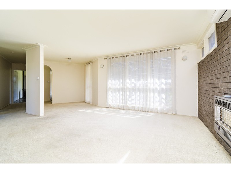 8 Frederick Court, Werribee VIC 3030