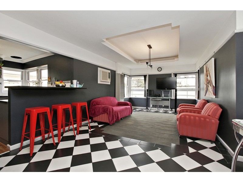 132 Werribee Street North, Werribee VIC 3030