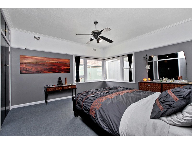 132 Werribee Street North, Werribee VIC 3030