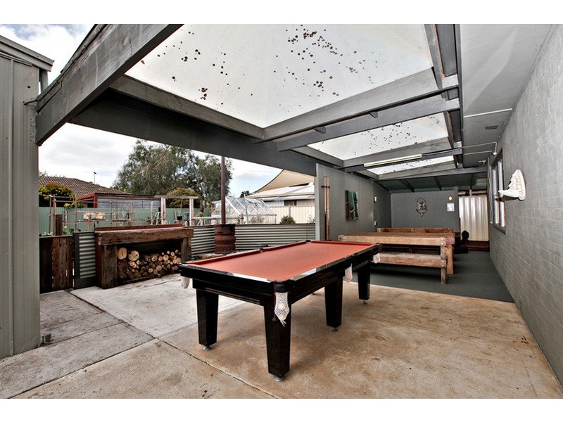 132 Werribee Street North, Werribee VIC 3030