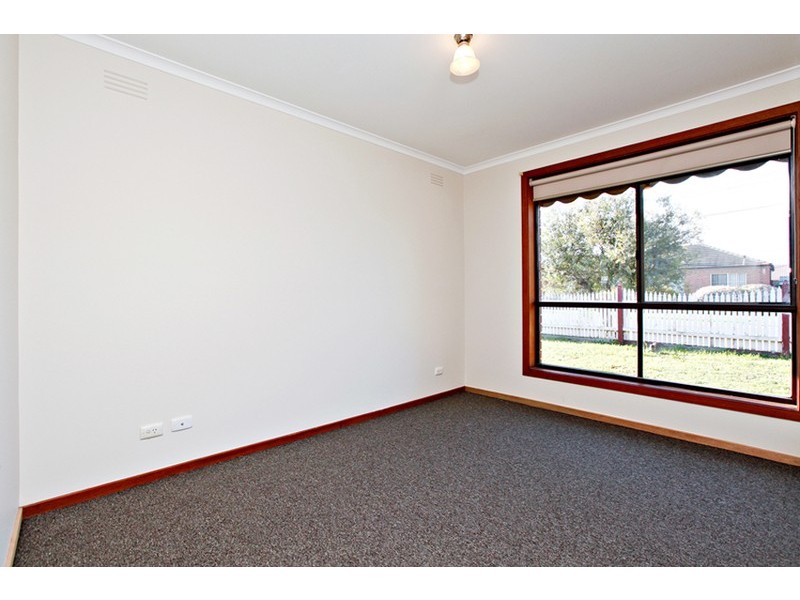 4 Sycamore  Street, Hoppers Crossing VIC 3029