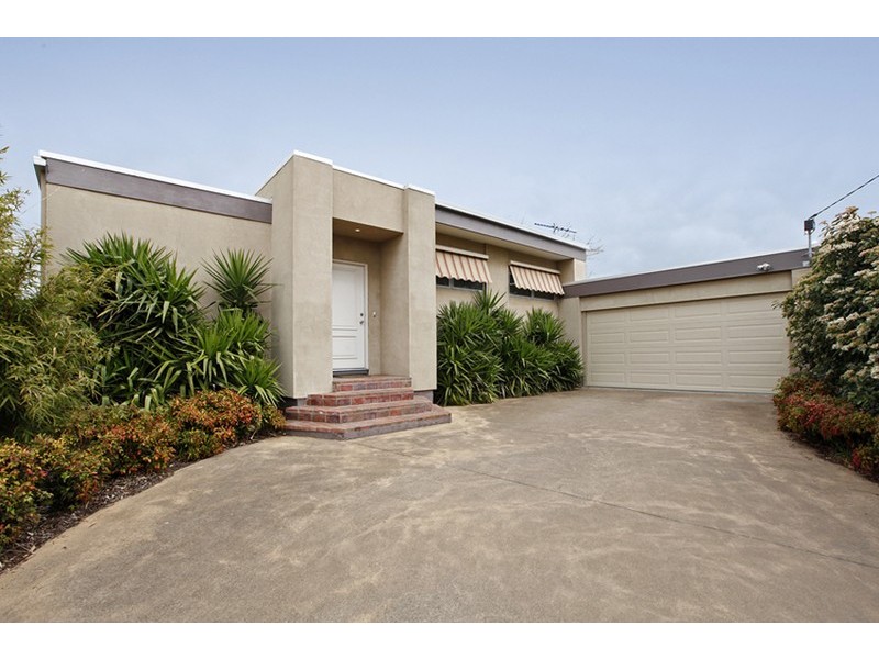 18 Prouse Place, Werribee VIC 3030
