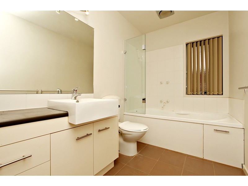 18 Prouse Place, Werribee VIC 3030