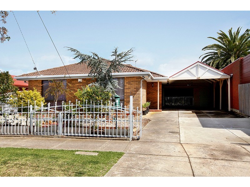 42 Knightsbridge Avenue, Altona Meadows VIC 3028