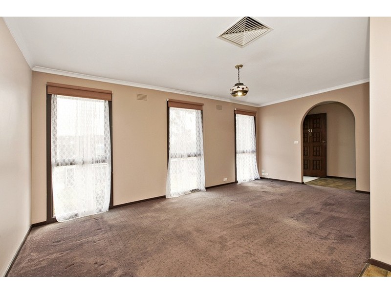 51 Cambridge Crescent, Werribee VIC 3030