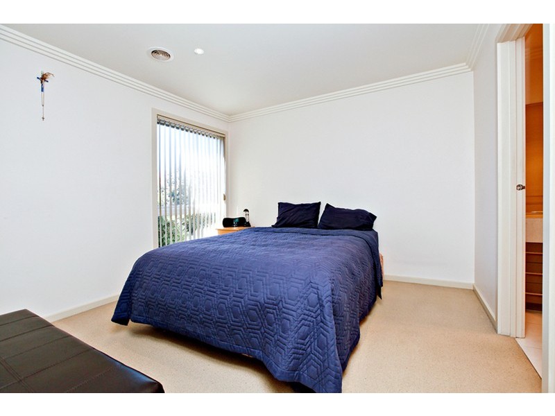 4/231 Princes Highway, Werribee VIC 3030