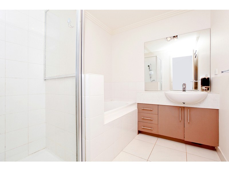 4/231 Princes Highway, Werribee VIC 3030