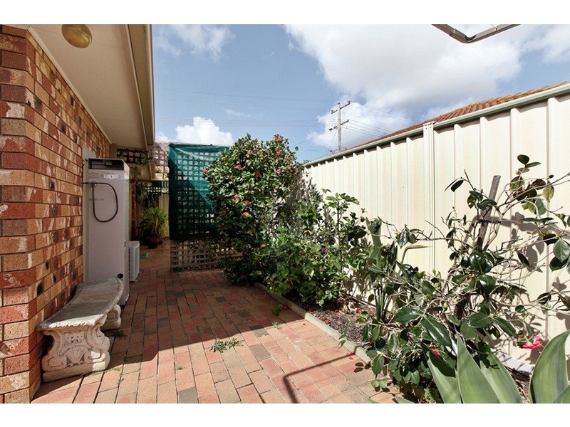 2/93 Mossfiel Drive, Hoppers Crossing VIC 3029