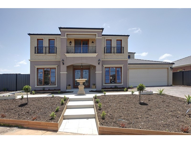 12 Savery Court, Point Cook VIC 3030