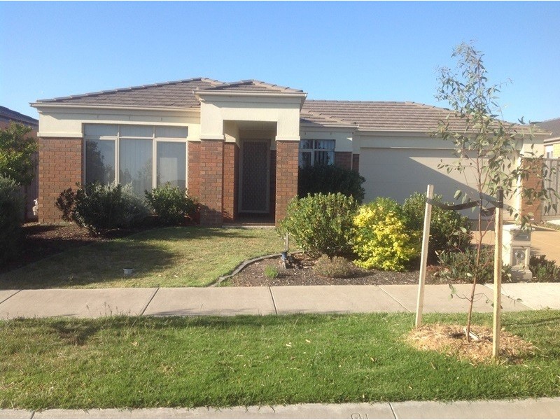 8 Kayla Avenue, Tarneit VIC 3029