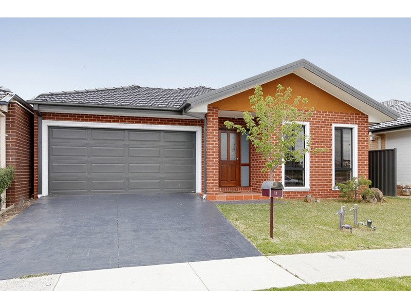 11 Pierbrook Avenue, Wyndham Vale VIC 3024