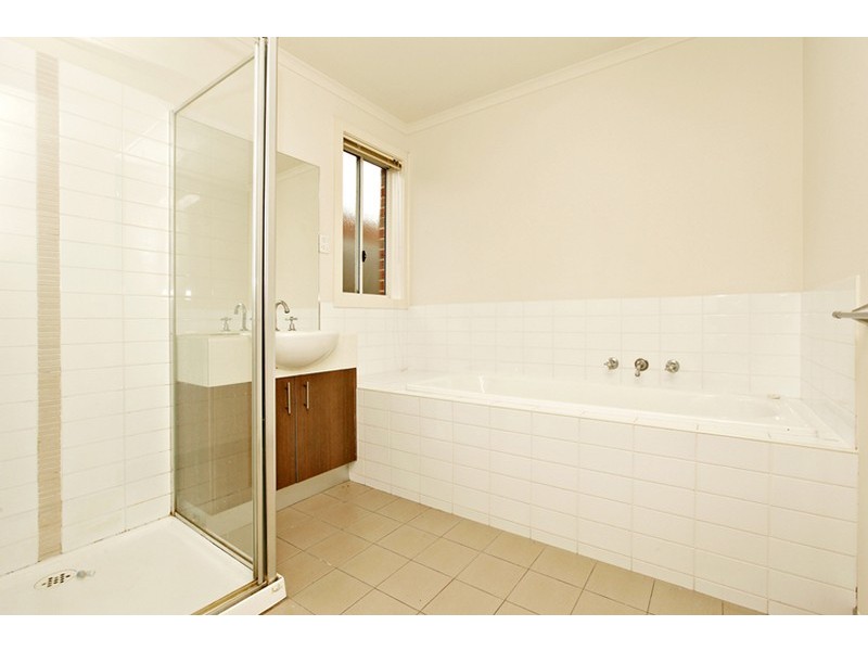 3B Swallow Street, Werribee VIC 3030