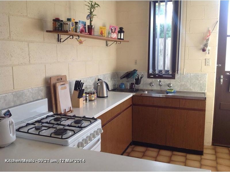 4/4 Tyrone Street, Werribee VIC 3030