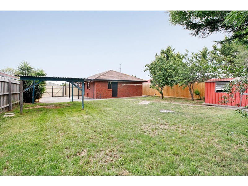 135 Rosella Avenue, Werribee VIC 3030