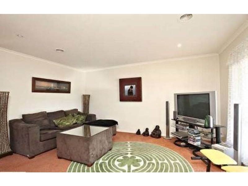 1/77 Brougham Avenue, Wyndham Vale VIC 3024
