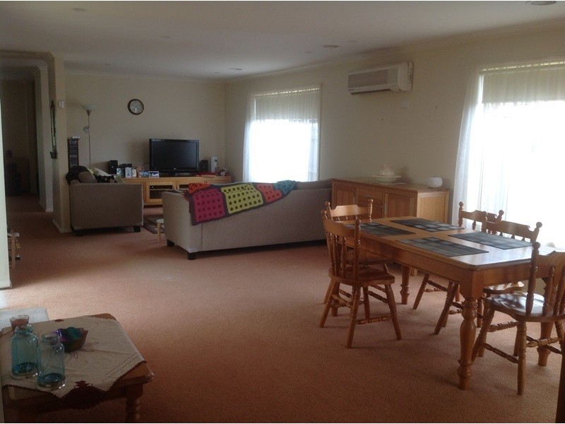 1/77 Brougham Avenue, Wyndham Vale VIC 3024